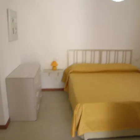 Giallo * Lacona